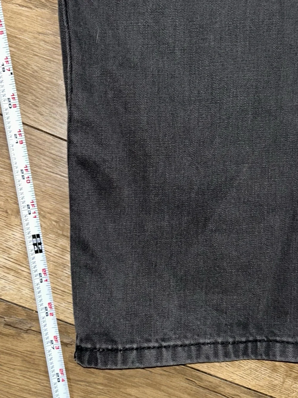 Levis 505 Jeans Mens 38x30 Black Regular Fit Straight Leg Denim Pants